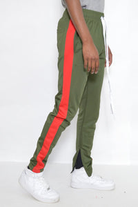 CLASSIC SLIM FIT TRACK PANTS