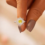 Flower Shape Zircon Platinum-Plated 925 Sterling Silver Ring