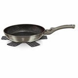 Frypan 9.5 inches with Protector