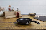Frypan 9.5 inches with Protector