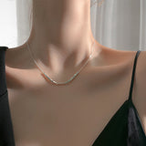 Apparent temperament mini small square necklace simple ins cold wind collarbone chain light luxury hundreds of broken silver necklace female